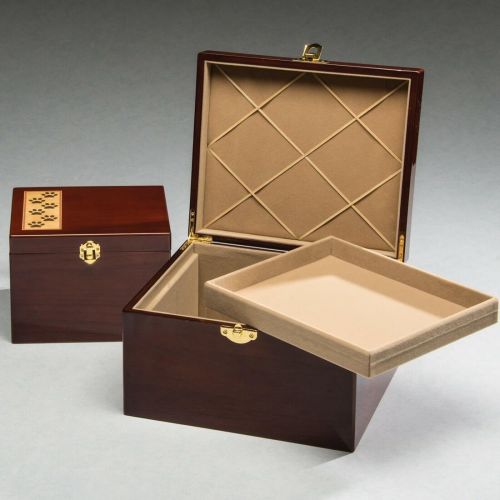 Paw Print Memory Chest Cremation Urn -  - 780898