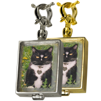 Pet Memorial Jewelry Victorian Glass Locket (not for ashes) Pendant